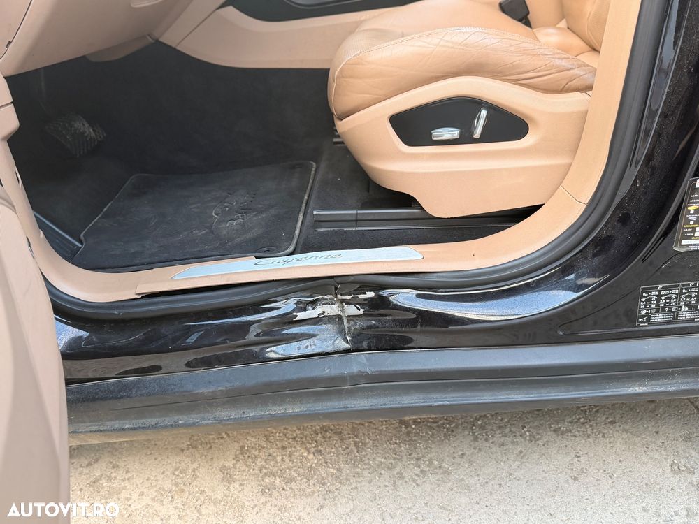 Porsche Cayenne - 11