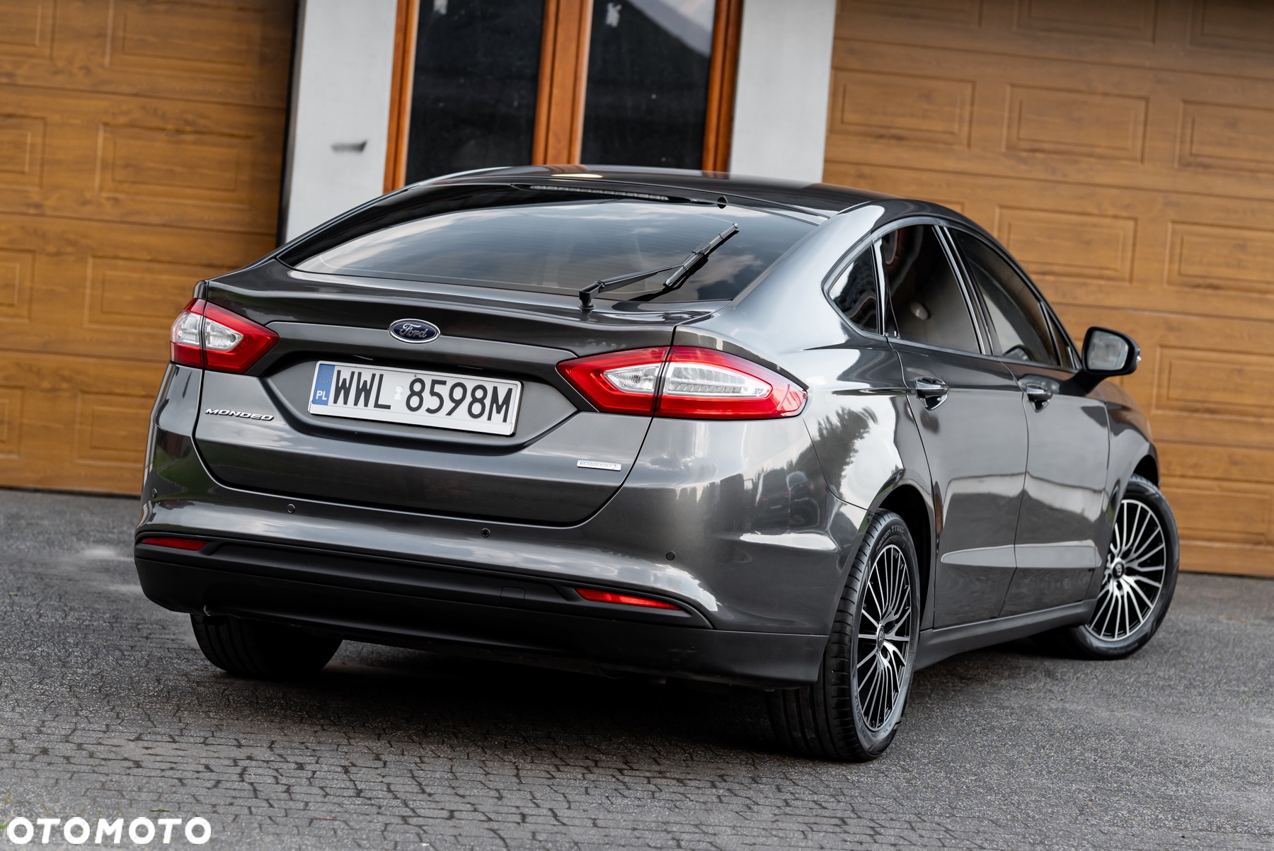 Ford Mondeo 1.5 EcoBoost Ambiente - 16