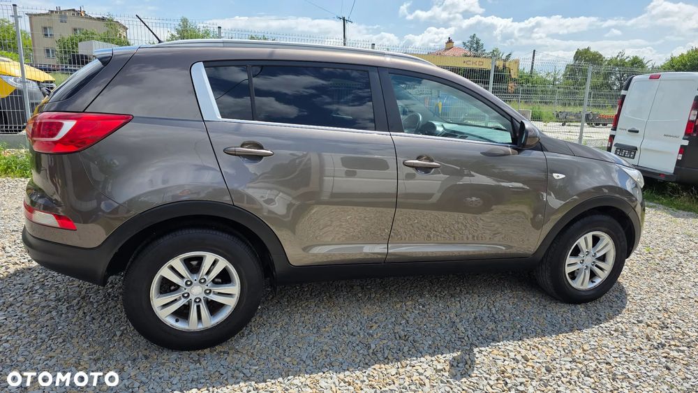 Kia Sportage 1.6 GDI L 2WD - 8