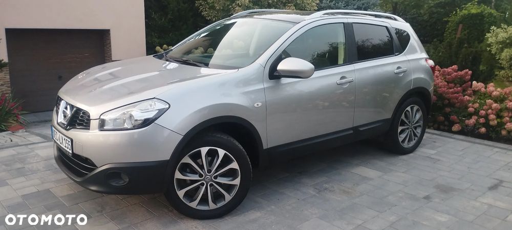 Nissan Qashqai 2.0 dCi 4 x 4 DPF tekna - 16