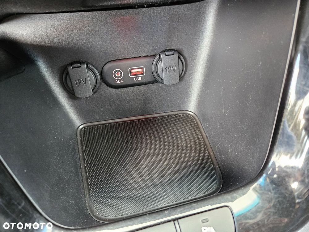 Kia Ceed 1.6 GDI L Business Line - 21