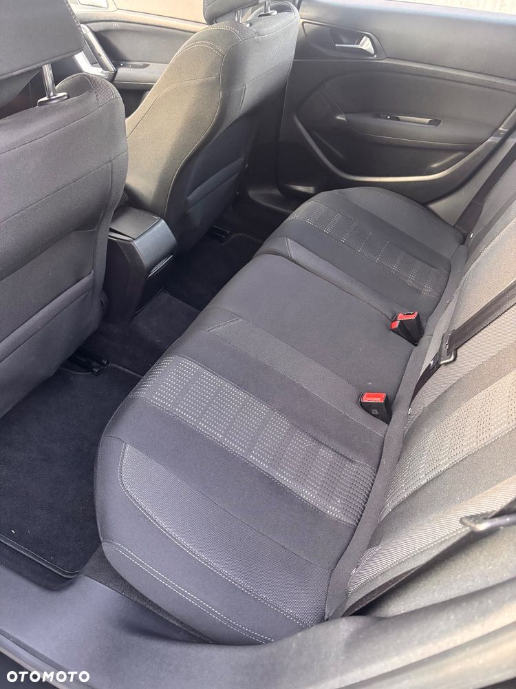 Peugeot 308 2.0 Blue HDi Allure S&S - 6