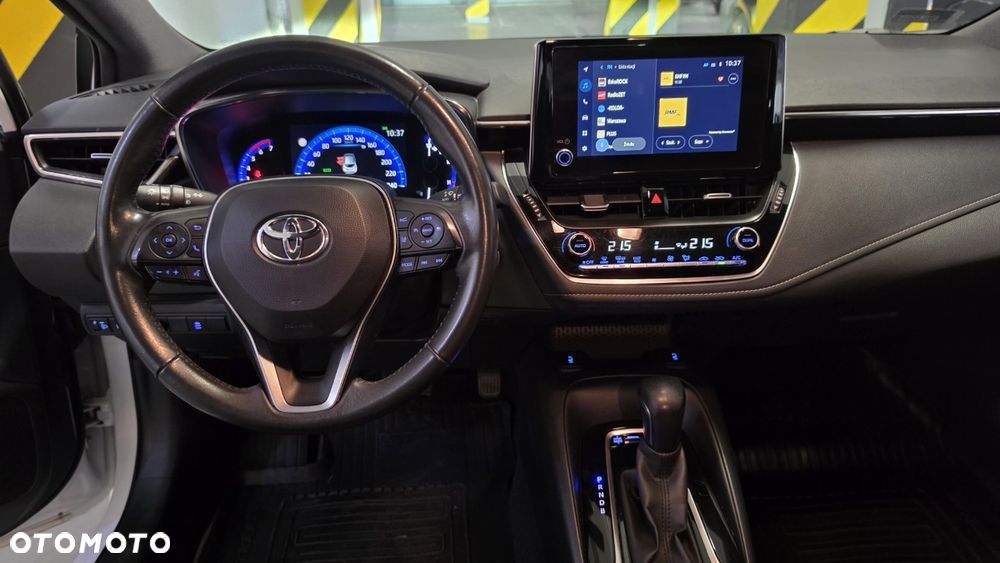 Toyota Corolla - 15