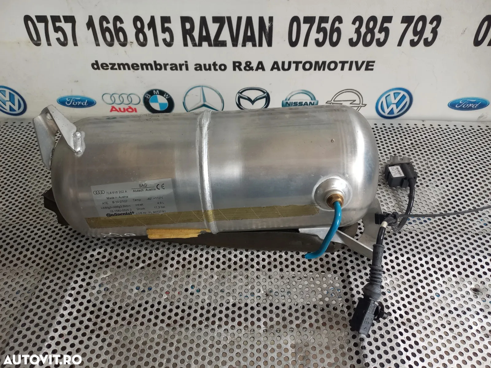 Butelie Rezervor Perne Aer Audi Q7 4L Cod 7LA An 2005-2006-2007-2008-2009-2010-2011-2012-2013-2014 - 3