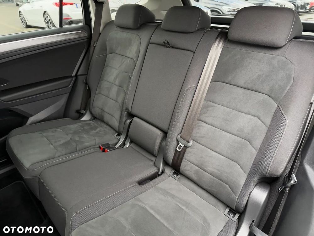 Volkswagen Tiguan Allspace 2.0 TDI 4Mot Elegance DSG - 22