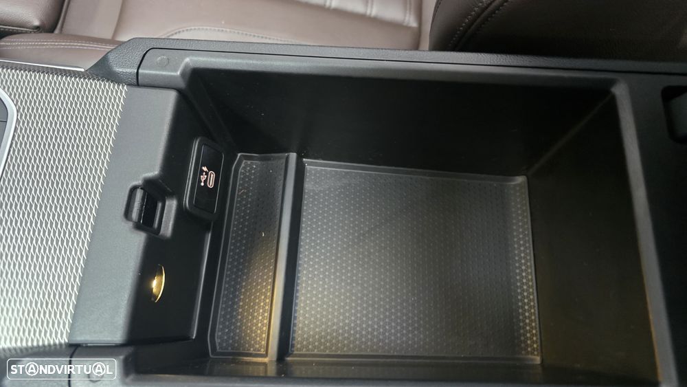 BMW 420 d Pack Desportivo M Auto - 30