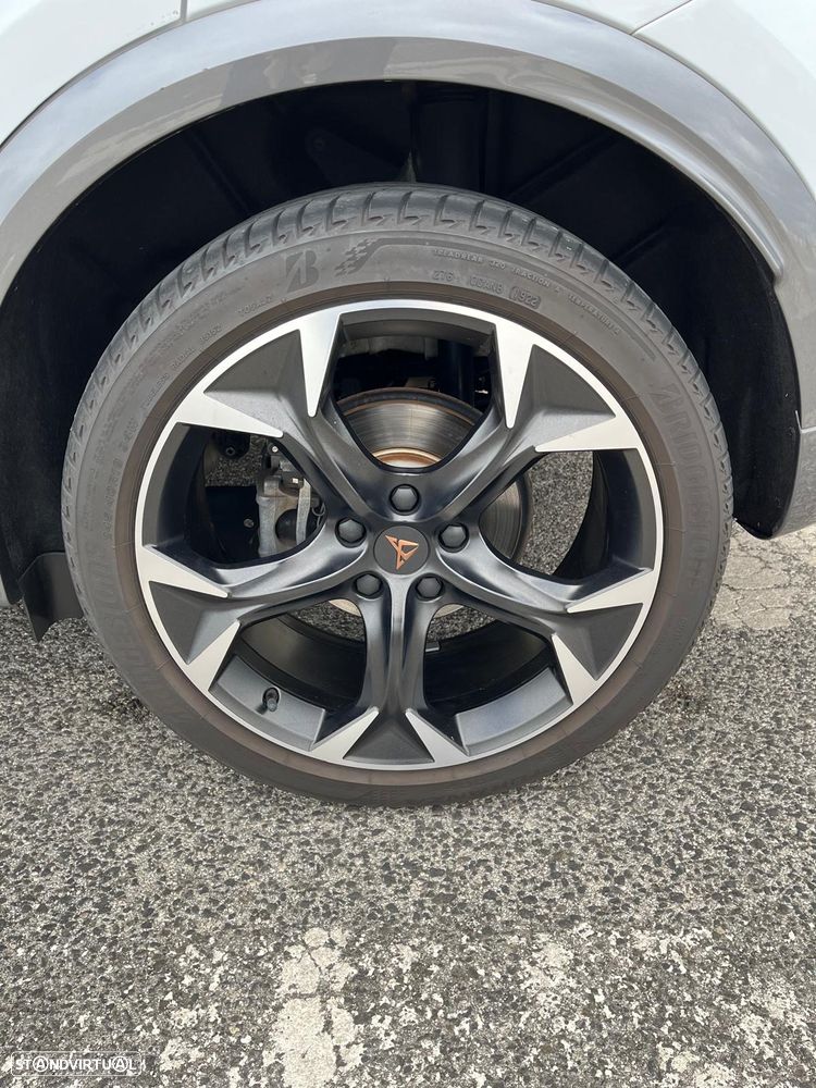 Cupra Formentor 1.5 TSI DSG - 25