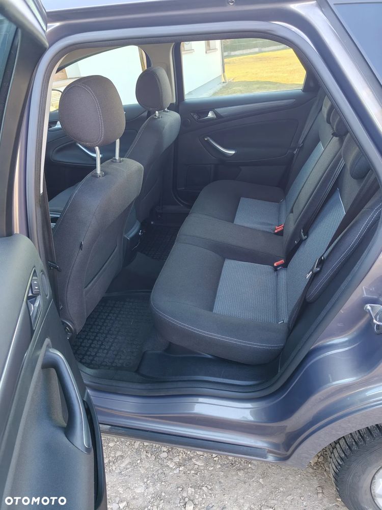 Ford Mondeo 2.0 TDCi Gold X Plus - 14