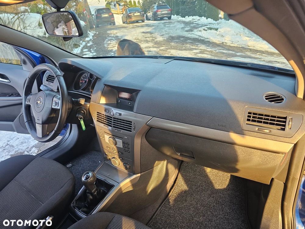 Opel Astra - 29