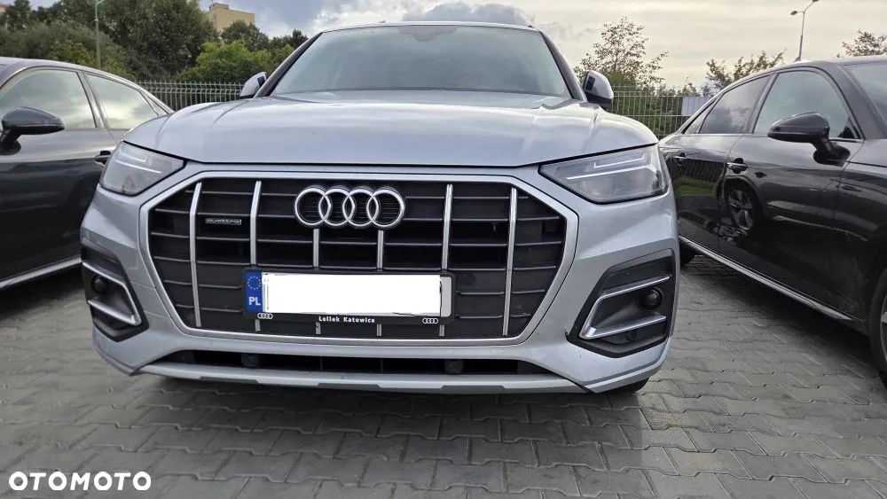 Zderzak przedni Audi Q5 SPORTBACK z 2021 - 1