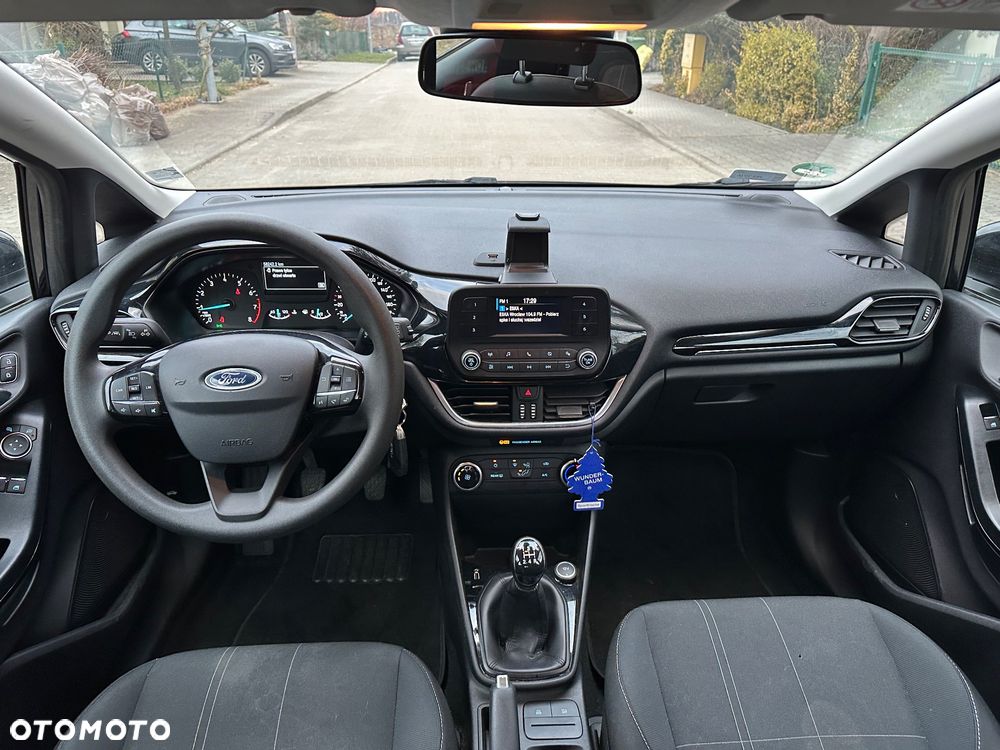 Ford Fiesta 1.1 S&S TITANIUM - 17