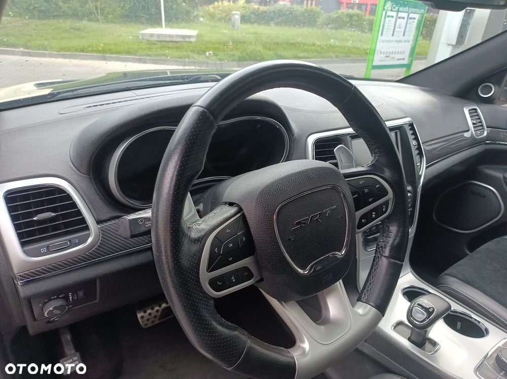 Jeep Grand Cherokee 6.4 V8 Hemi 4WD Automatik SRT - 33