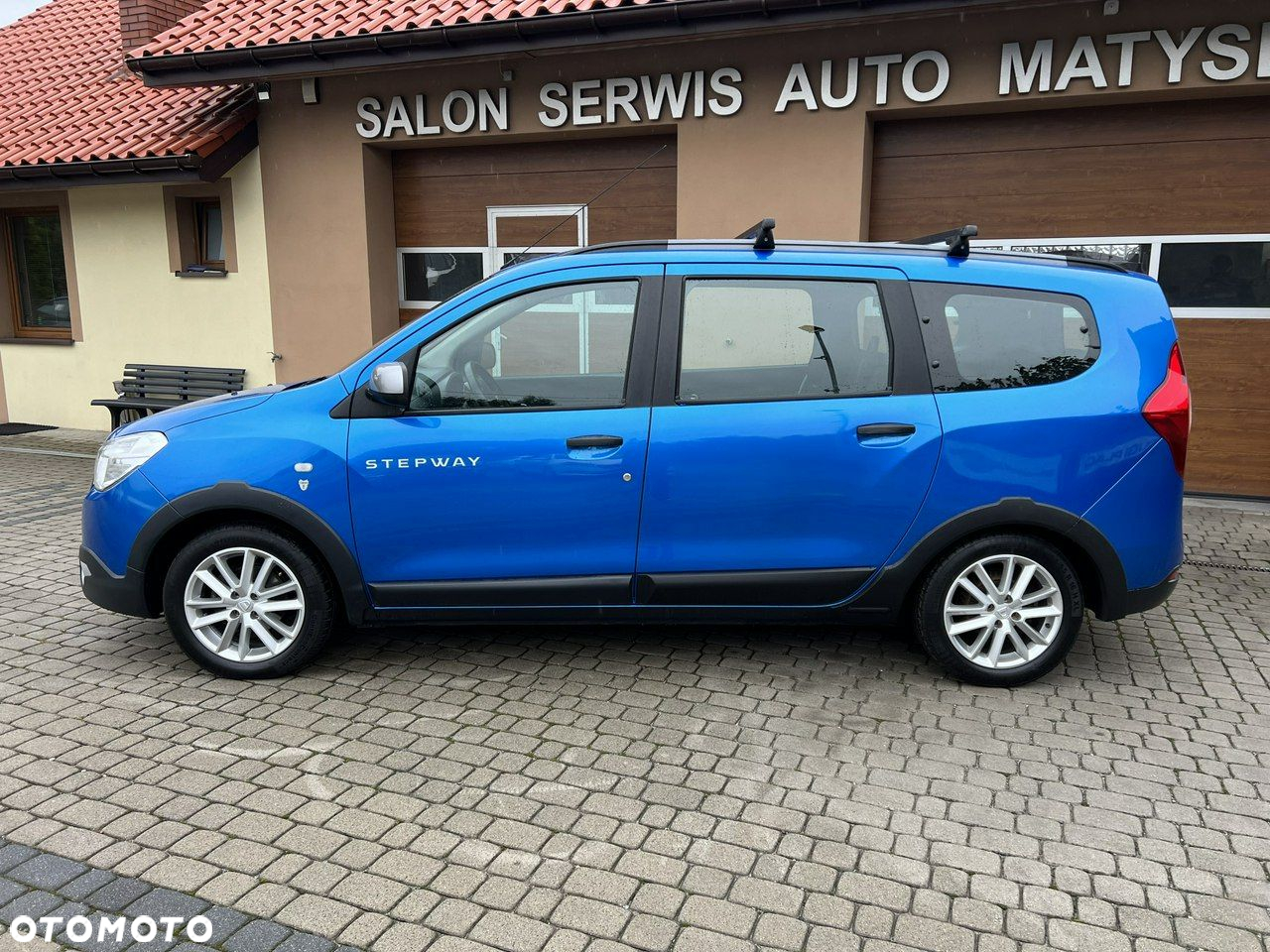 Dacia Lodgy 1.6 SCe Stepway S&S - 8