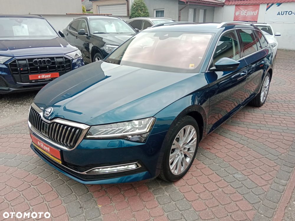 Skoda Superb 2.0 TDI SCR Style DSG - 1