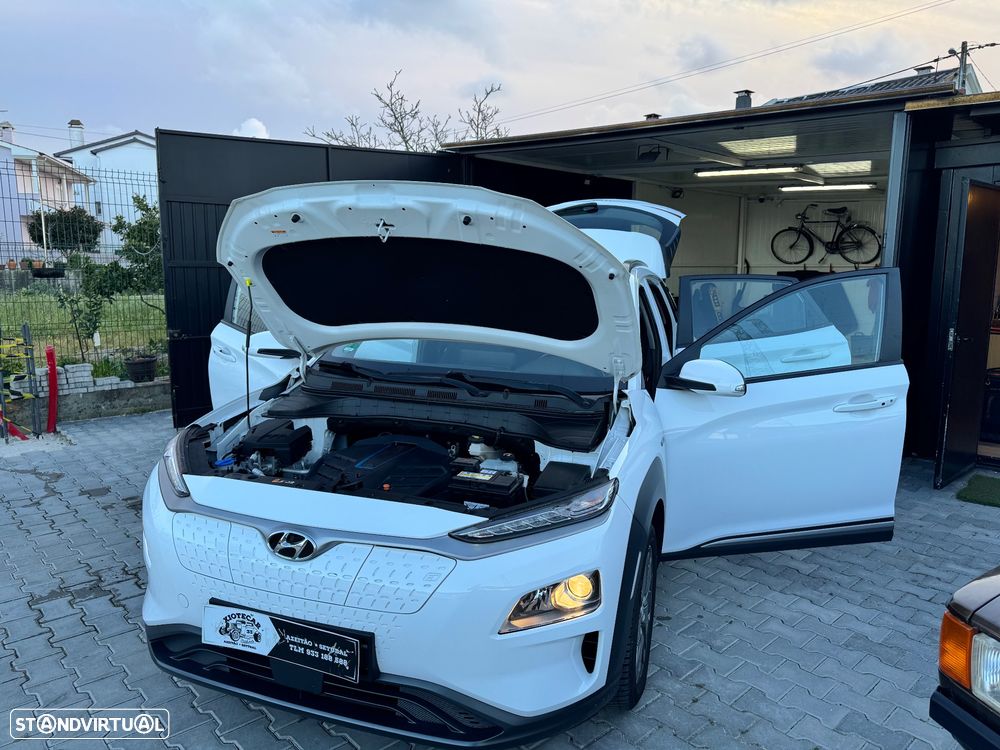 Hyundai Kauai 64 kWh Premium+P.Premium - 23