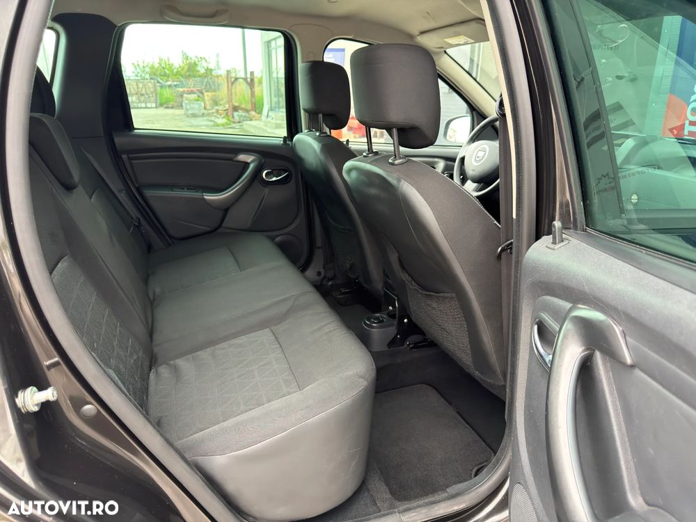 Dacia Duster 1.6 4x2 Prestige - 21