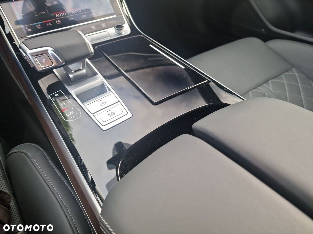Audi A8 L 60 TFSI e Quattro Tiptronic - 16
