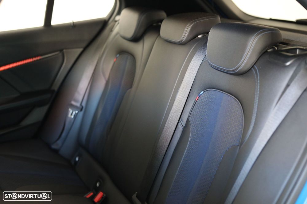 BMW 118 i Pack M Auto - 18