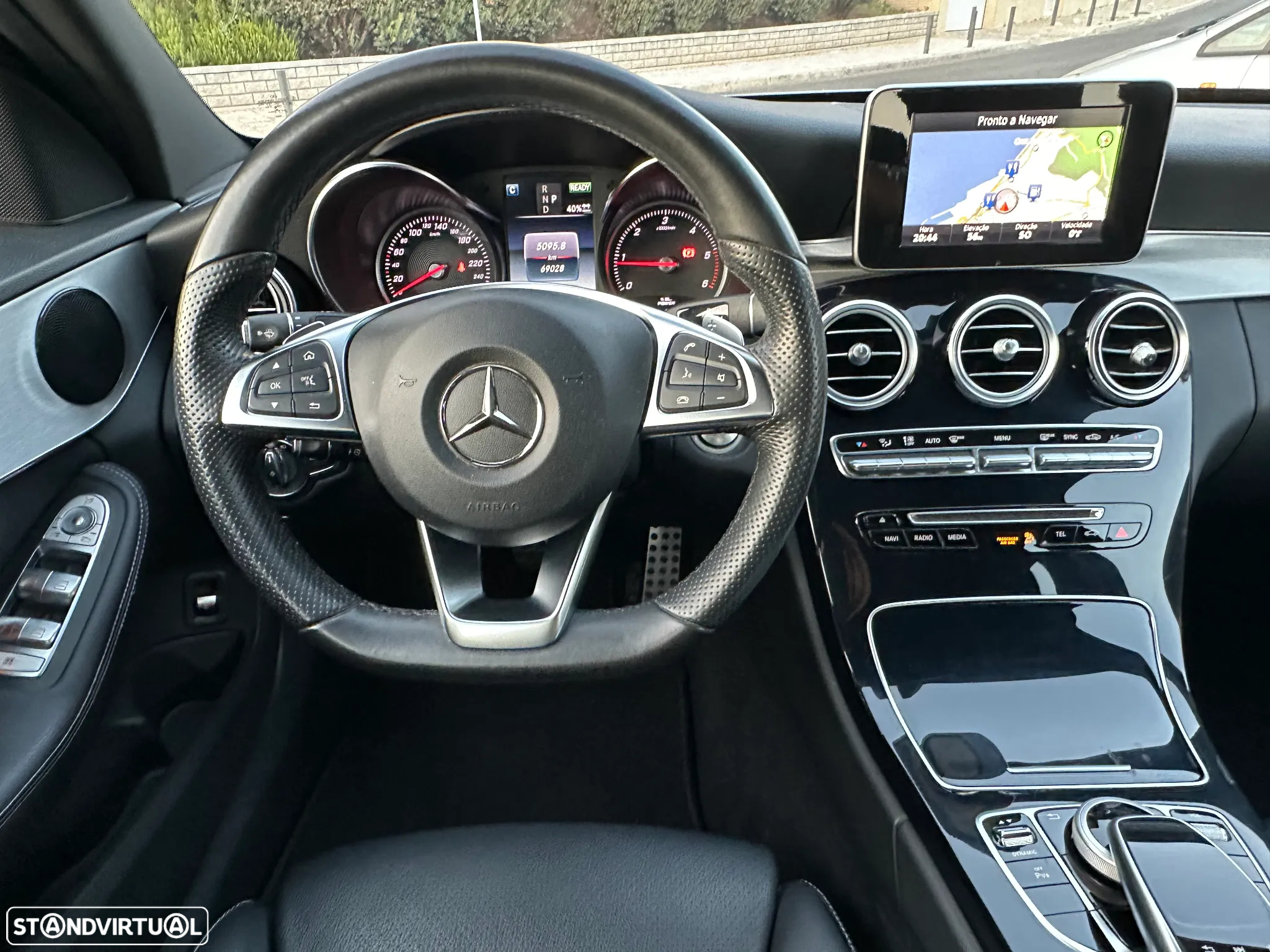 Mercedes-Benz C 300 h AMG Line - 6