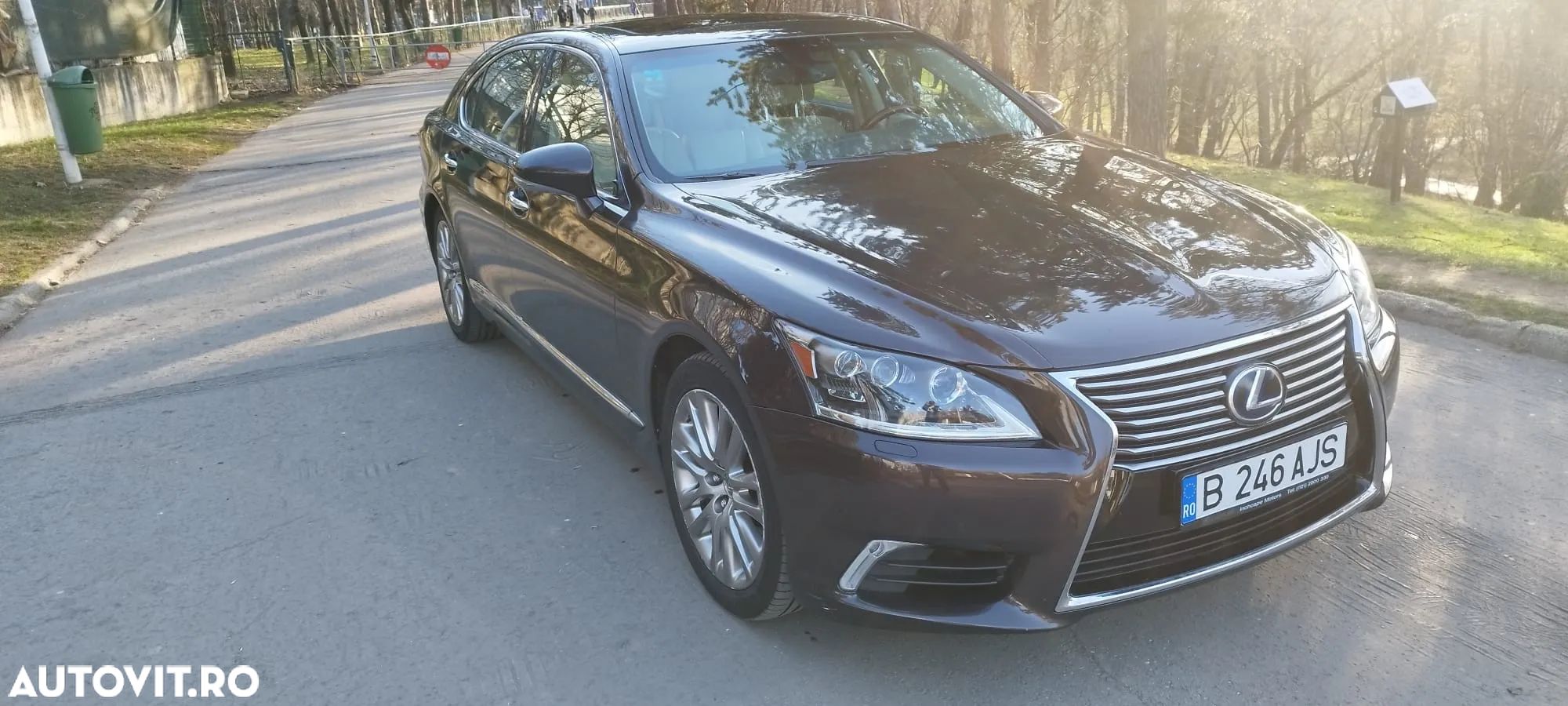 Lexus Seria LS - 1