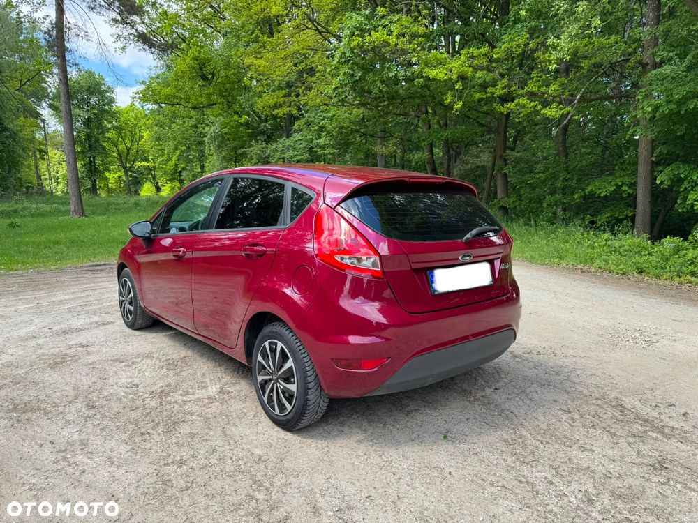 Ford Fiesta 1.25 Celebration - 7