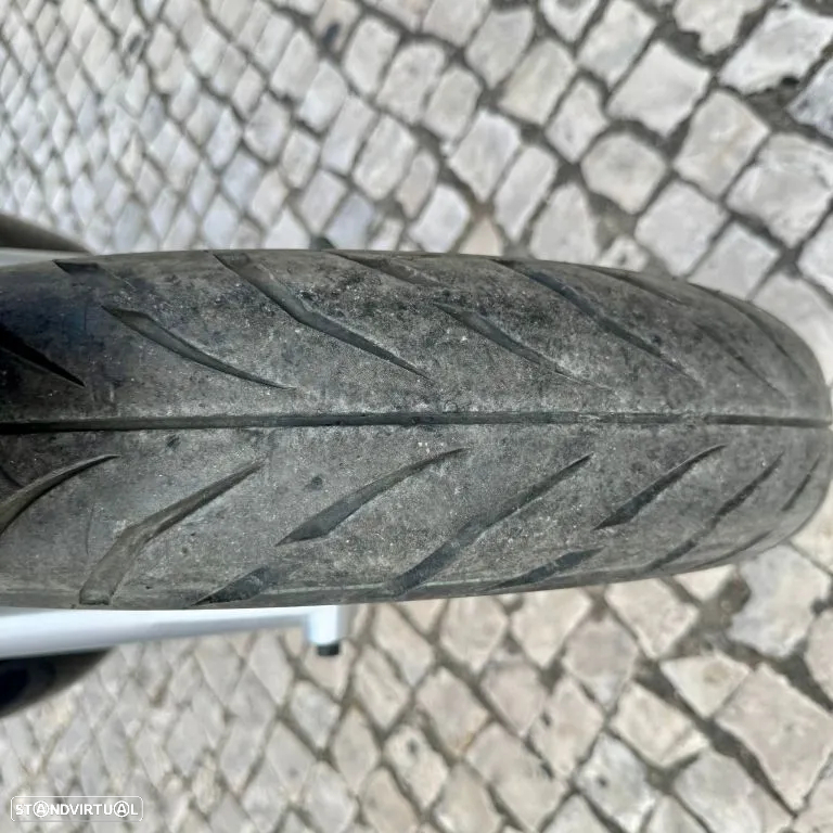 Peugeot Tweet 125 - 24
