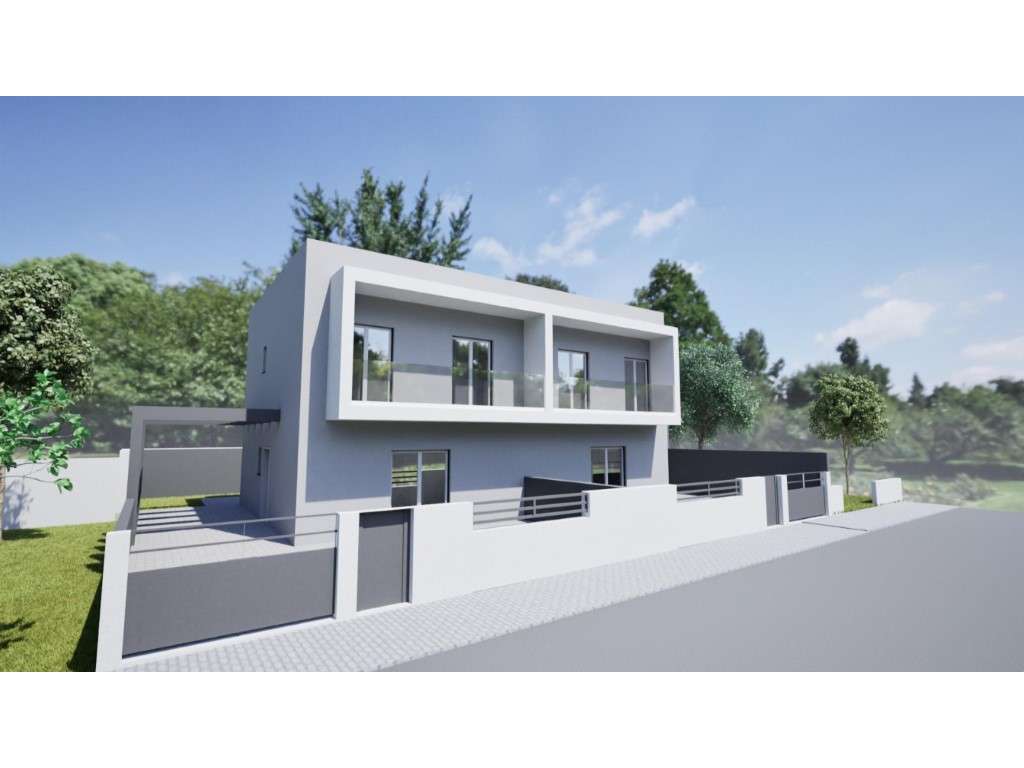 Moradia Geminada T4 em Fernão Ferro, Setúbal - Grande imagem: 2/9