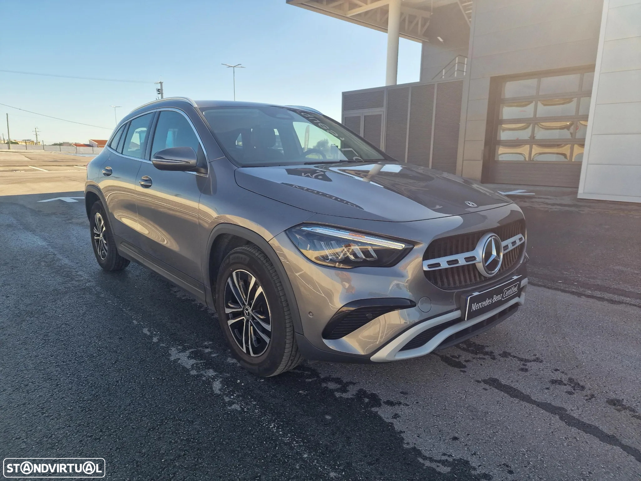 Mercedes-Benz GLA 180 d Style - 4