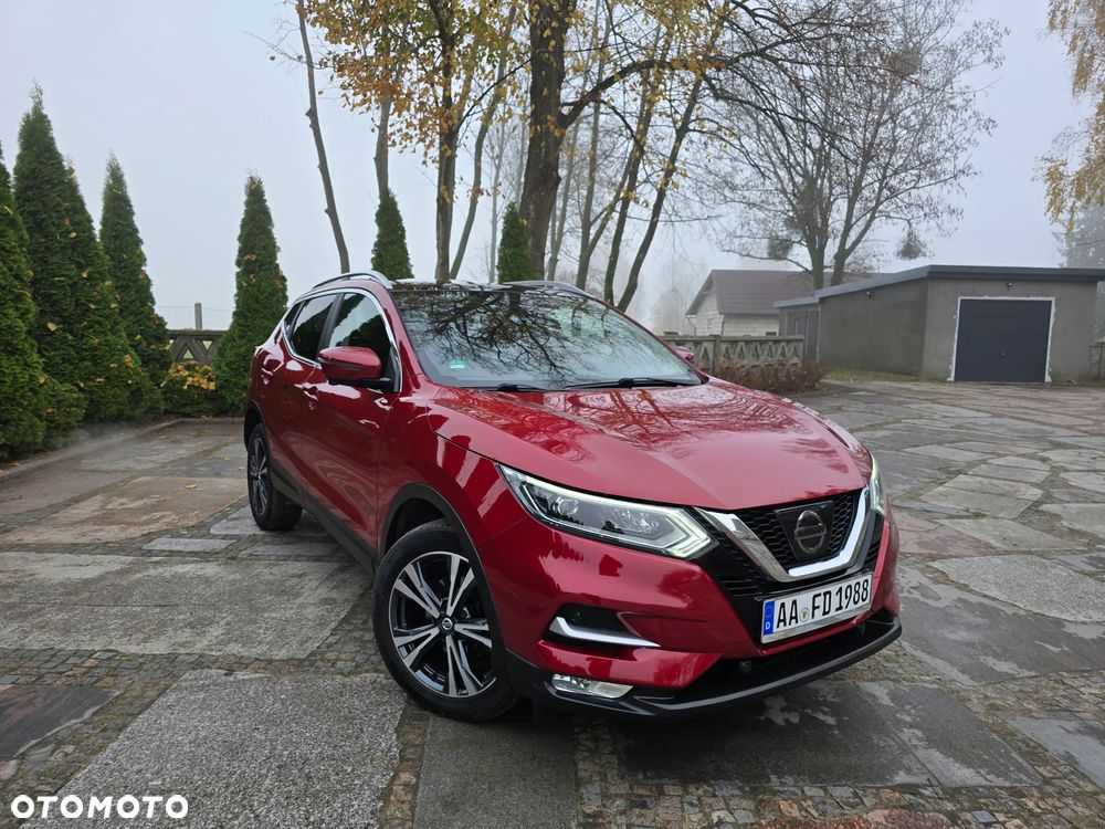 Nissan Qashqai 1.2 DIG-T 360 - 1