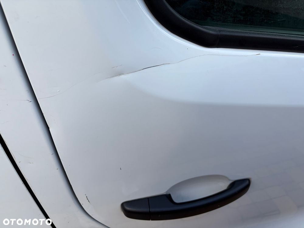 Renault Trafic - 11