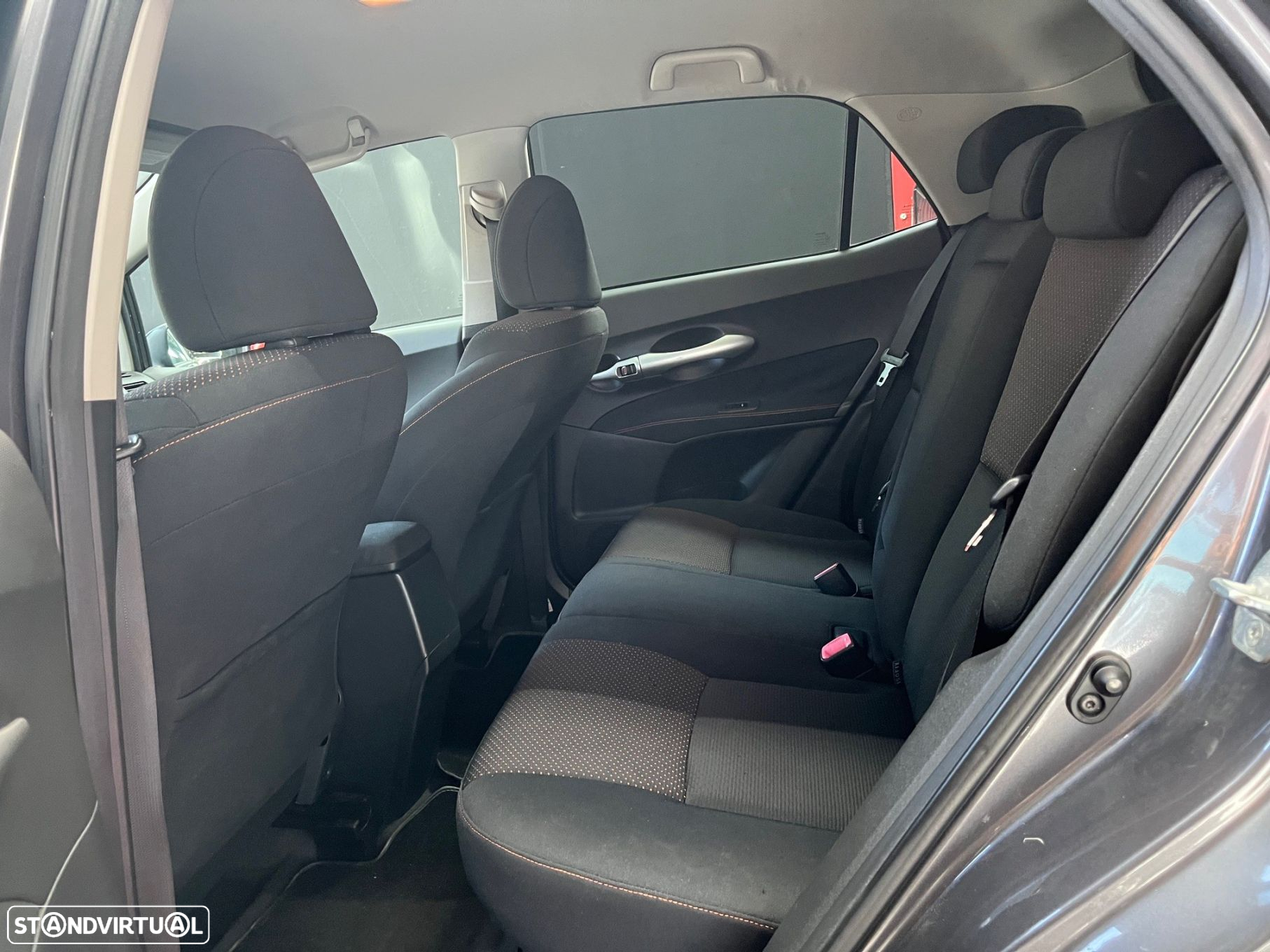 Toyota Auris 1.4 D-4D Exclusive - 11