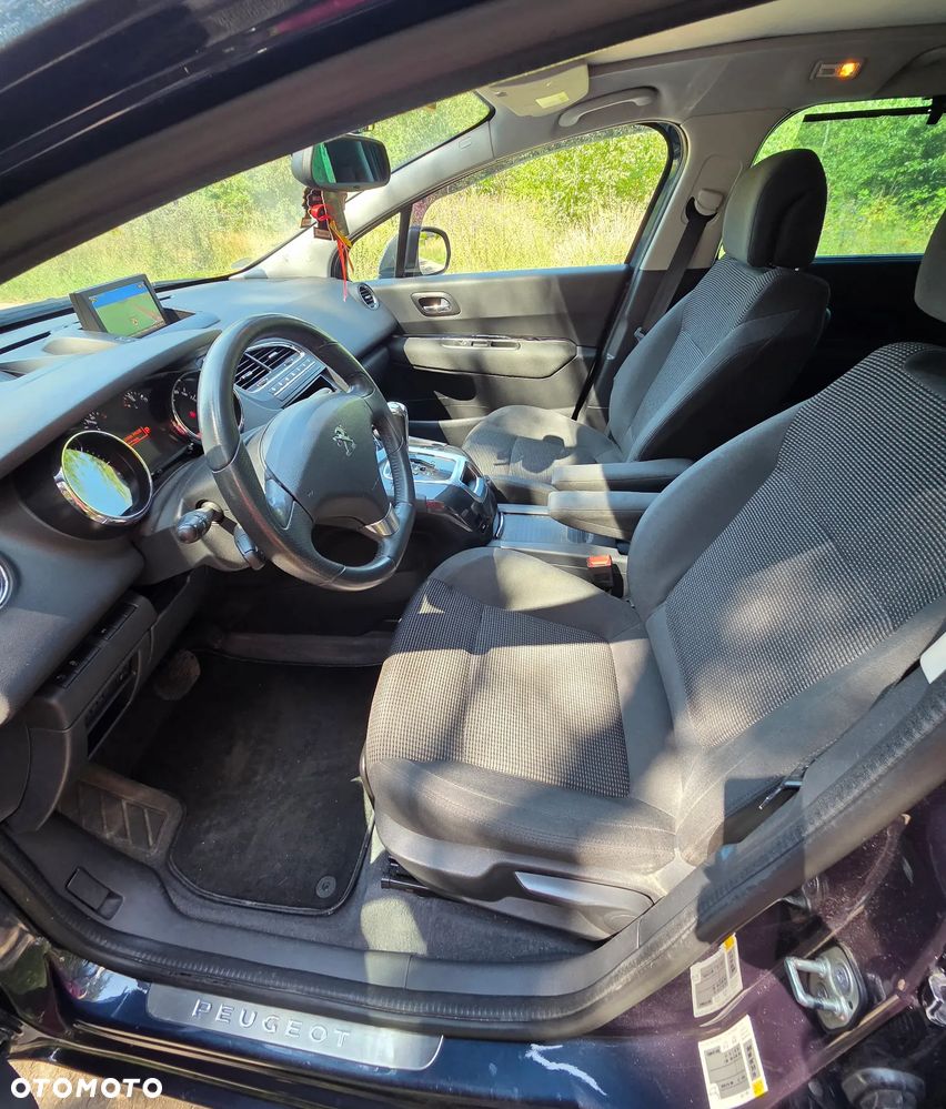 Peugeot 5008 2.0 HDi Allure 7os - 9