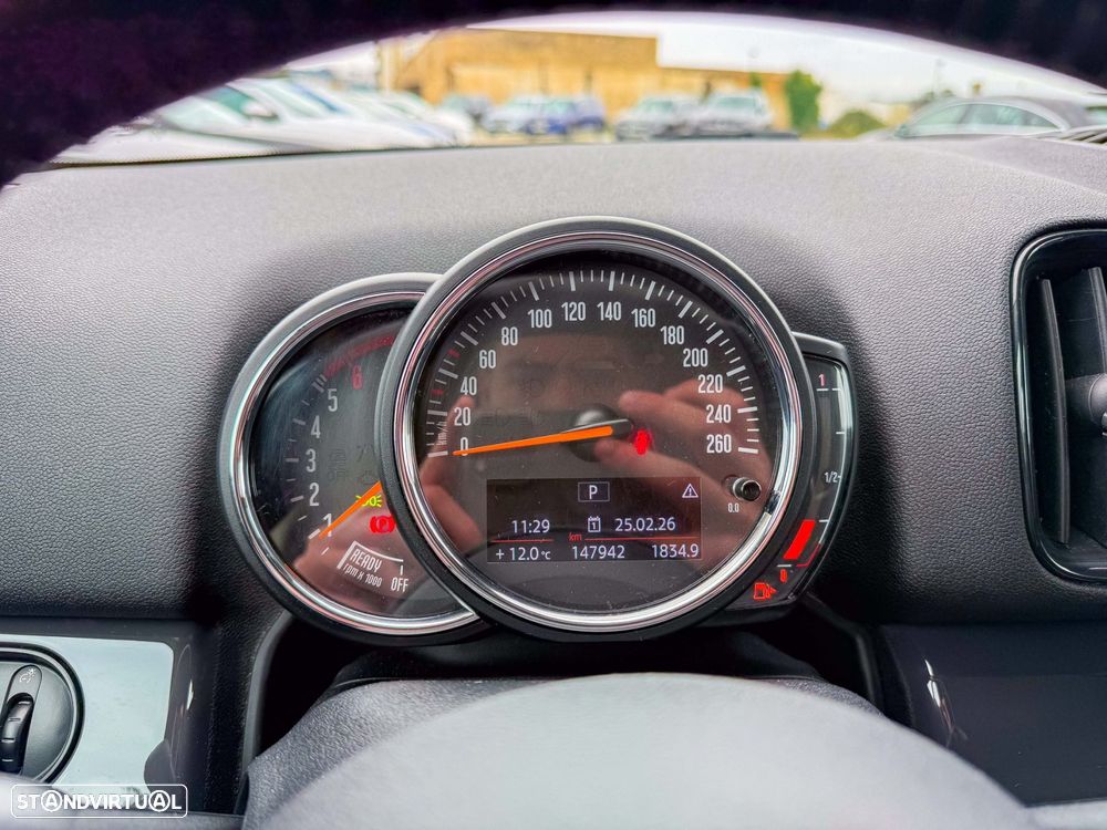 MINI Countryman Cooper D Auto - 17
