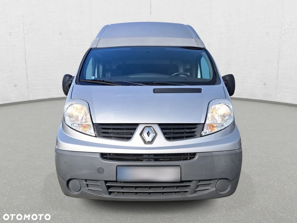 Renault Trafic L2H2 - 2