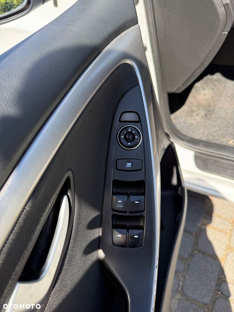 Hyundai i30 blue 1.4 YES Gold - 21