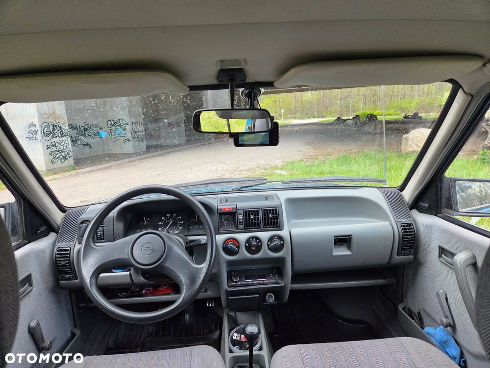 Opel Corsa 1.2 Swing - 10