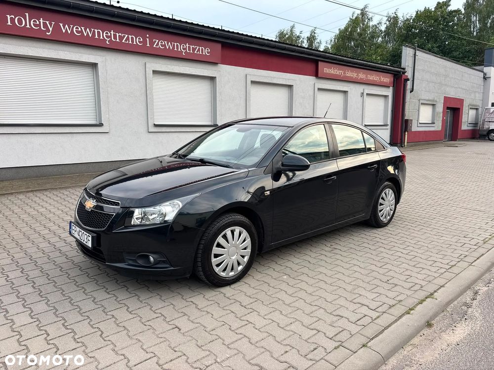 Chevrolet Cruze - 28