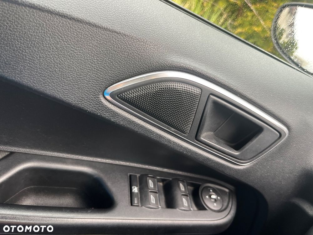 Ford B-MAX 1.0 EcoBoost Ambiente EU6 - 15