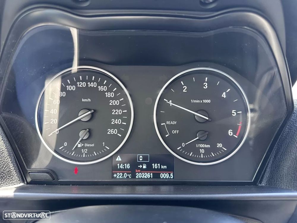 BMW 116 d Sport Line - 37