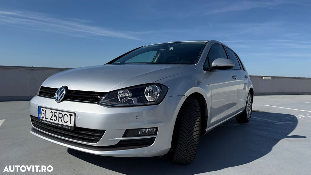 Volkswagen Golf 1.6 TDI BlueMotion Technology Comfortline - 6