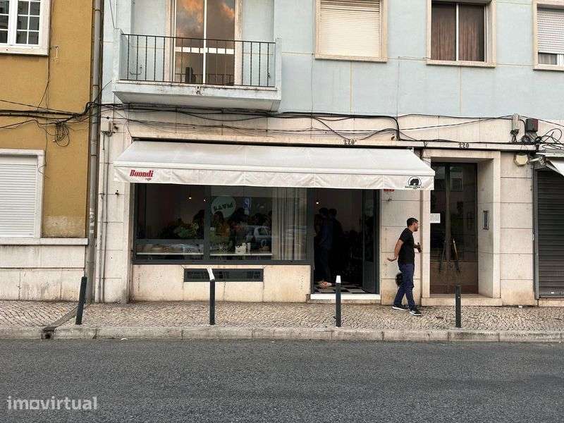 Cowork na Rua da Penha de França - secretárias - Grande imagem: 4/4