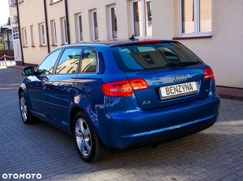 Audi A3 Sportback 1.6 Attraction - 3