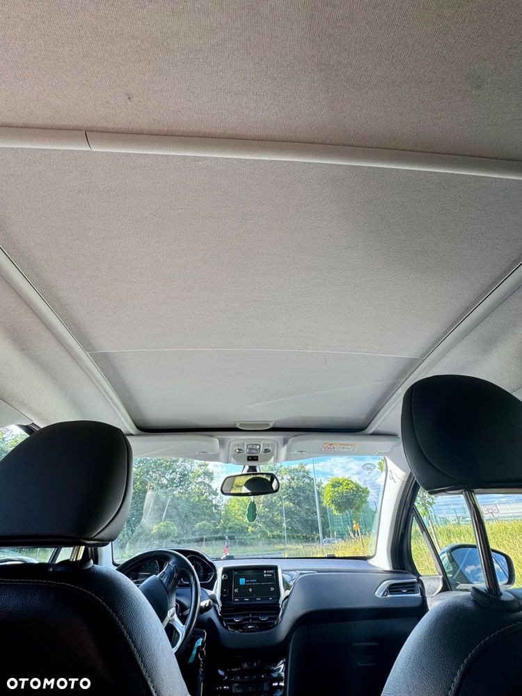 Peugeot 208 PureTech 110 Stop & Start EAT6 Allure - 16