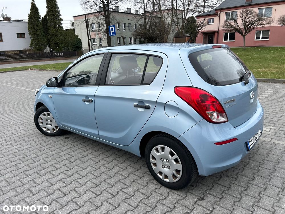 Hyundai i20 1.25 Comfort - 14