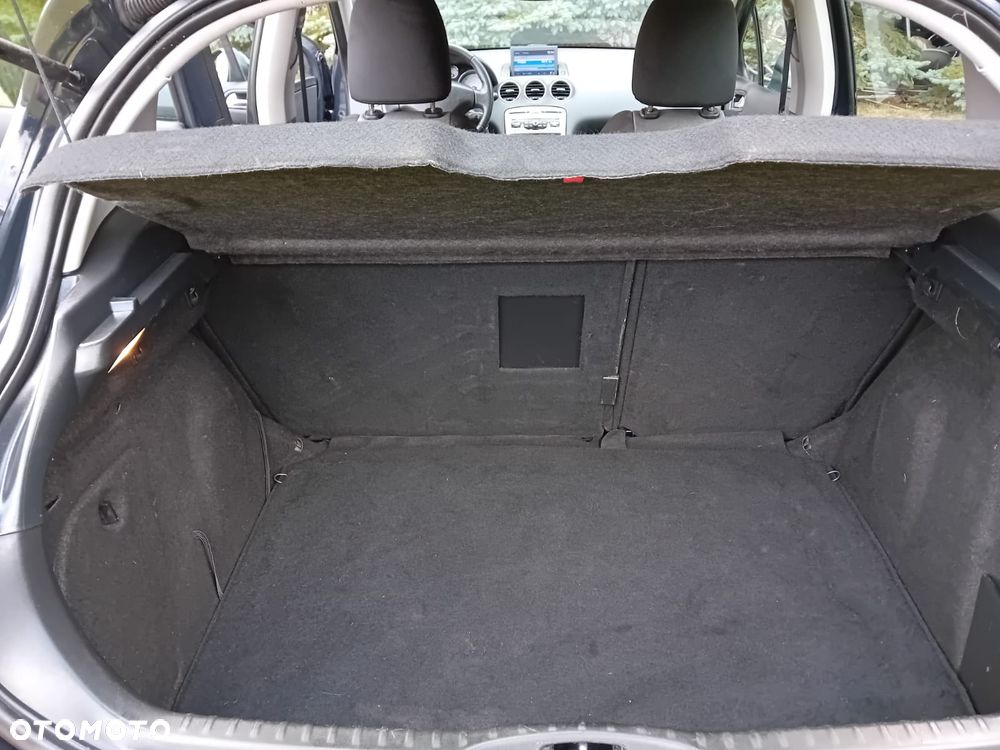 Peugeot 308 120 VTi Style - 29