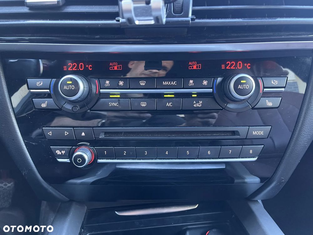 BMW X5 xDrive30d - 16