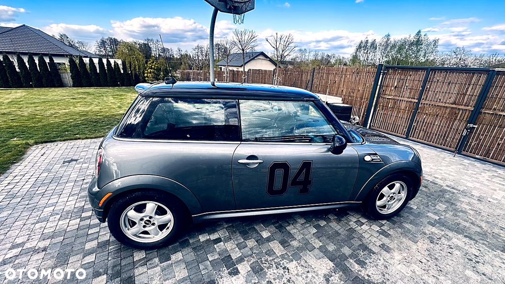 MINI Cooper - 1