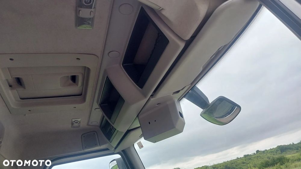 Renault Premium Midlum 280 DXI - 17