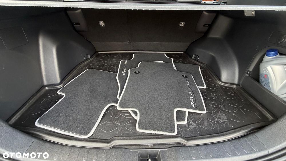 Toyota RAV4 2.5 Hybrid Selection 4x2 - 20