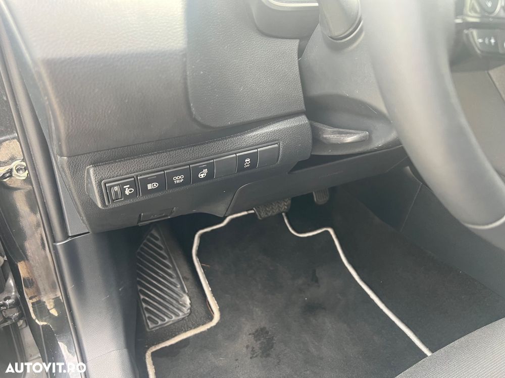 Toyota Corolla 1.8 Business Edition - 16